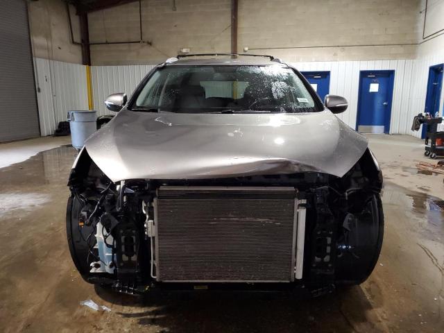 Photo 5 from auction – 2016 KIA SORENTO EX with VIN 5XYPH4A53GG093271