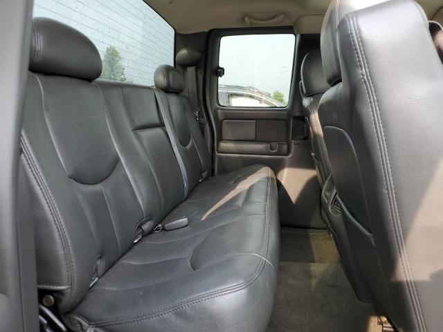 Photo 10 from auction – 2005 CHEVROLET SILVERADO with VIN 2GCEK19B451182663
