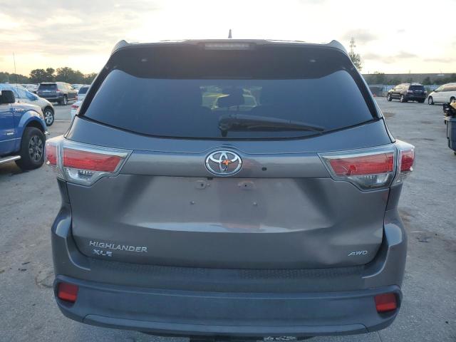 Photo 6 from auction – 2015 TOYOTA HIGHLANDER with VIN 5TDJKRFH2FS190860