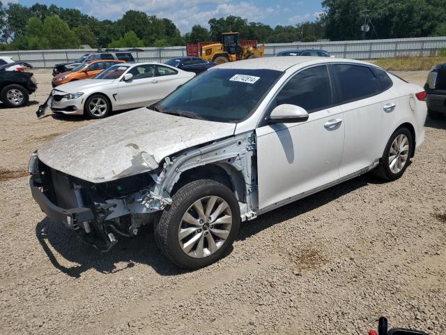 Photo 1 from auction – 2018 KIA OPTIMA LX with VIN 5XXGT4L34JG264745