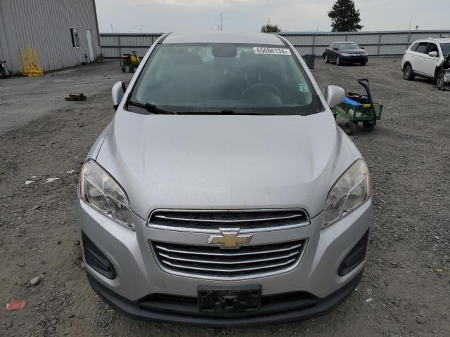 Photo 5 from auction – 2016 CHEVROLET TRAX LS with VIN KL7CJKSB5GB511624