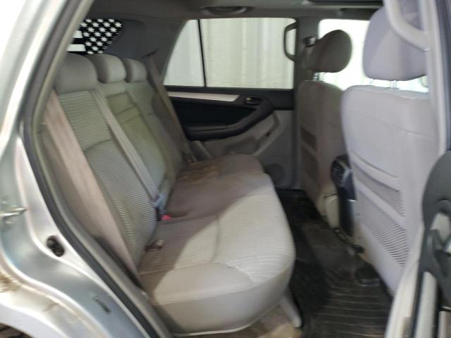 Photo 11 from auction – 2006 TOYOTA 4RUNNER SR with VIN JTEBU14R568067906
