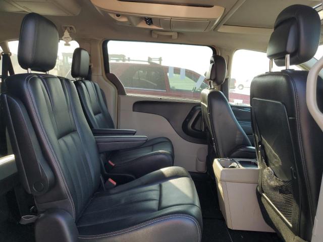 Photo 11 from auction – 2011 CHRYSLER TOWN & COU with VIN 2A4RR8DG1BR676205