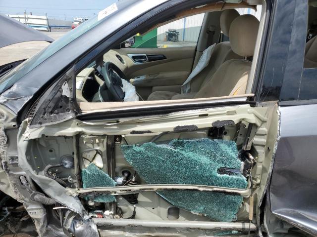Photo 7 from auction – 2016 NISSAN PATHFINDER with VIN 5N1AR2MN2GC614953