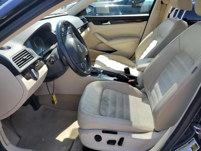 Photo 7 from auction – 2015 VOLKSWAGEN PASSAT SEL with VIN 1VWCT7A36FC021669