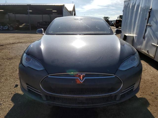 Photo 5 from auction – 2015 TESLA MODEL S with VIN 5YJSA1E23FF118592