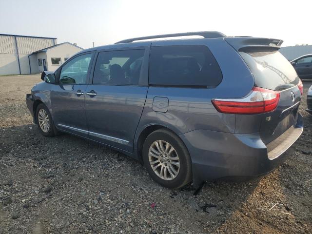 Photo 2 from auction – 2017 TOYOTA SIENNA XLE with VIN 5TDYZ3DC5HS831694