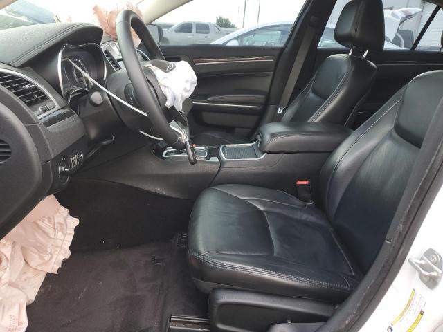 Photo 7 from auction – 2017 CHRYSLER 300 LIMITE with VIN 2C3CCAAG8HH552654