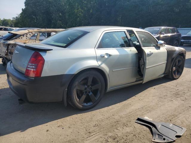 Photo 3 from auction – 2005 CHRYSLER 300C with VIN 2C3JA63H25H121271