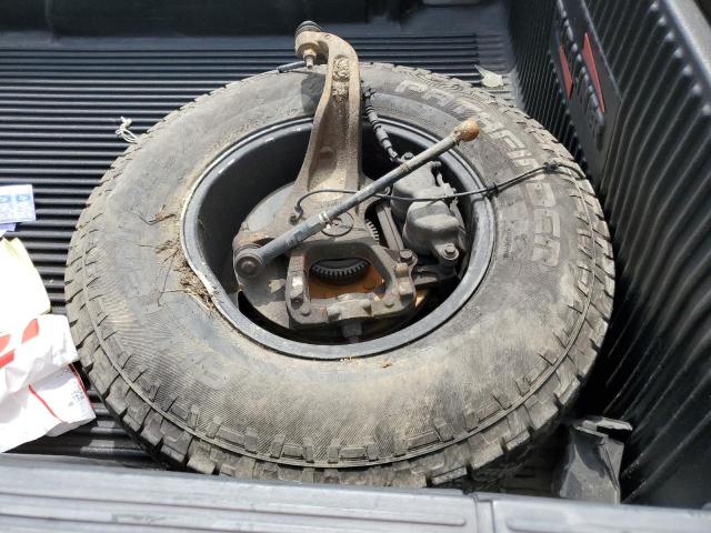 Photo 12 from auction – 2005 FORD F150 with VIN 1FTRF02W05KE70709