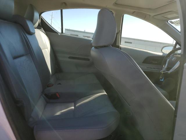 Photo 10 from auction – 2012 TOYOTA PRIUS C with VIN JTDKDTB33C1002071