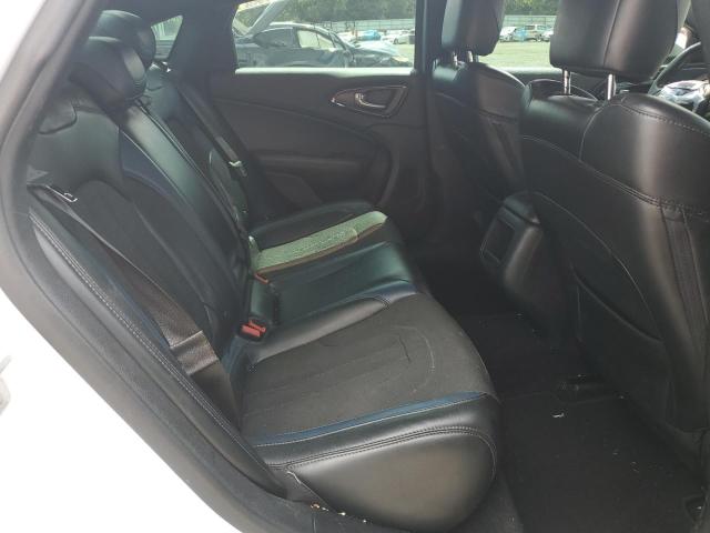 Photo 10 from auction – 2015 CHRYSLER 200 S with VIN 1C3CCCBB1FN711372