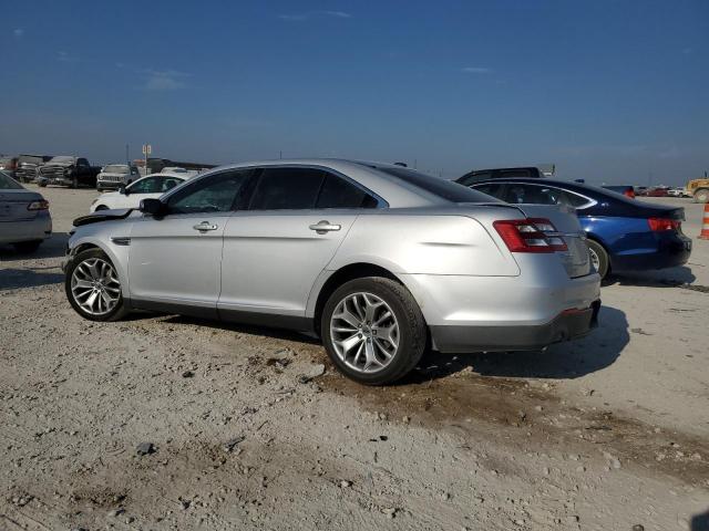 Photo 2 from auction – 2015 FORD TAURUS LIM with VIN 1FAHP2F83FG106357