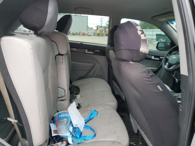 Photo 10 from auction – 2015 KIA SORENTO LX with VIN 5XYKT4A71FG598055
