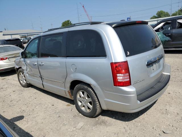 Photo 2 from auction – 2010 CHRYSLER TOWN & COU with VIN 2A4RR5D19AR338818