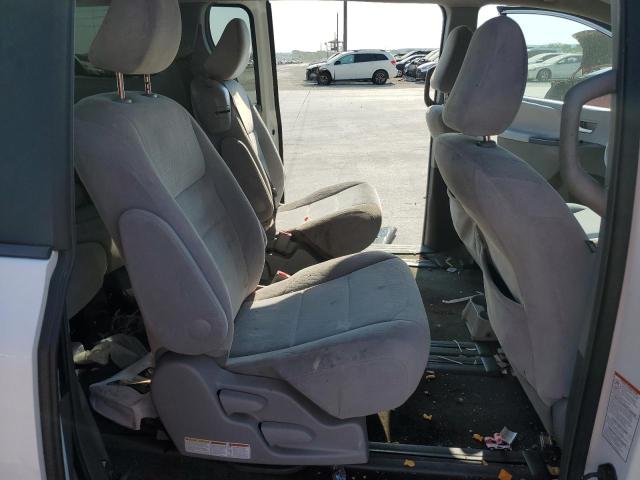 Photo 11 from auction – 2015 TOYOTA SIENNA LE with VIN 5TDKK3DC0FS671327