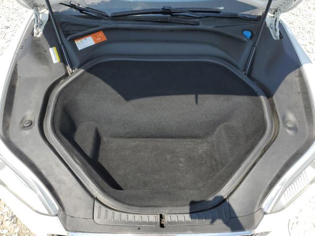 Photo 11 from auction – 2016 TESLA MODEL S with VIN 5YJSA1E25GF132639
