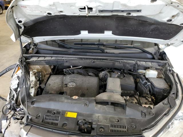 Photo 12 from auction – 2018 TOYOTA HIGHLANDER with VIN 5TDJZRFH1JS562225