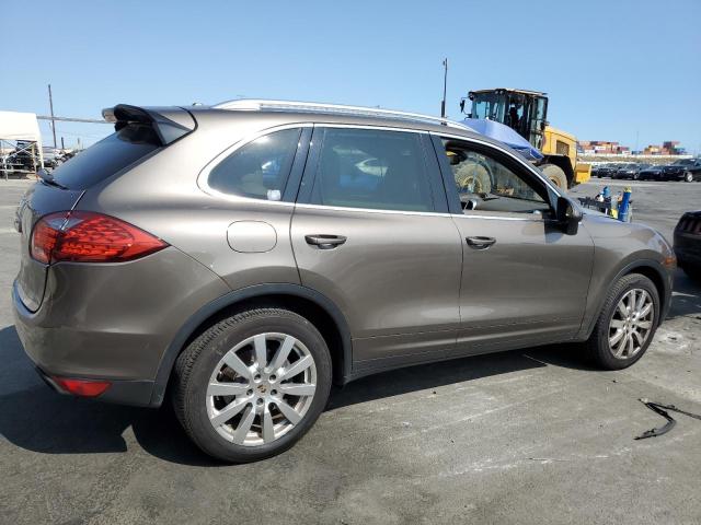 Photo 3 from auction – 2012 PORSCHE CAYENNE with VIN WP1AA2A24CLA07094
