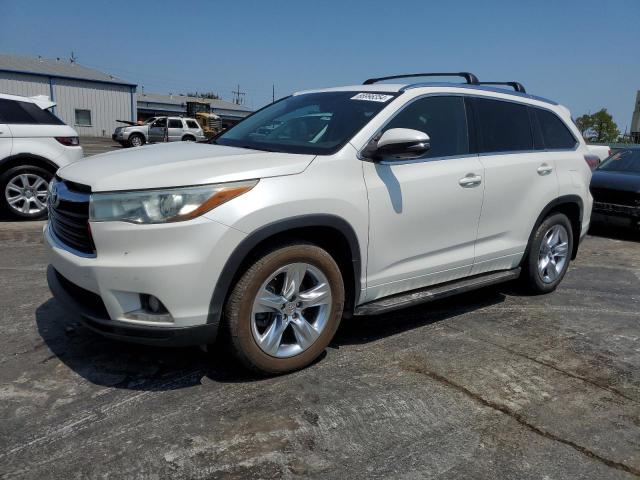 TOYOTA HIGHLANDER 2015 with VIN 5TDDKRFH3FS190749 - Photo from auction