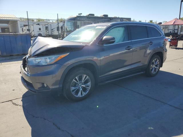 TOYOTA HIGHLANDER 2015 with VIN 5TDJKRFH7FS201402 - Photo from auction
