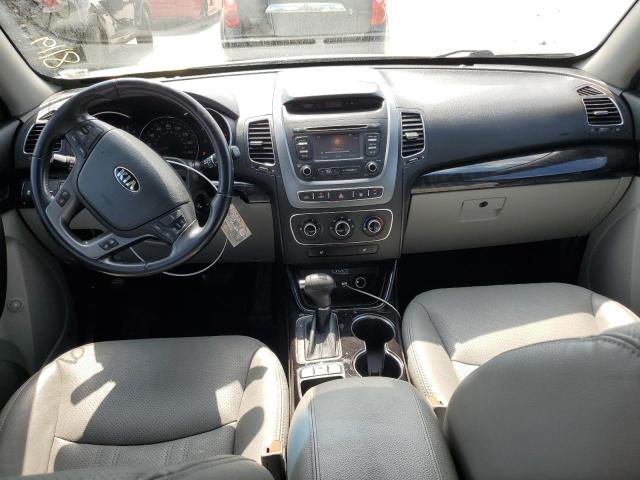 Photo 8 from auction – 2015 KIA SORENTO LX with VIN 5XYKT3A65FG633620