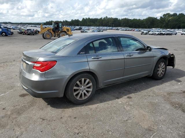 Photo 3 from auction – 2012 CHRYSLER 200 TOURIN with VIN 1C3CCBBB0CN212598
