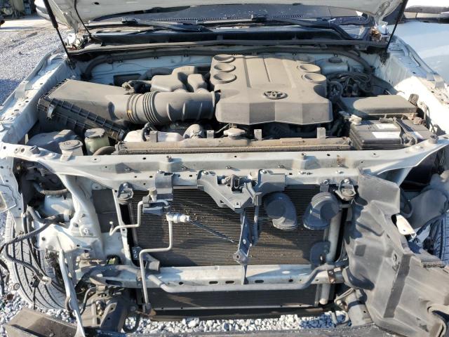 Photo 12 from auction – 2015 TOYOTA 4RUNNER SR with VIN JTEBU5JR4F5252347