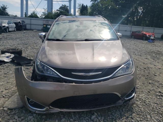 Photo 5 from auction – 2017 CHRYSLER PACIFICA L with VIN 2C4RC1GG1HR752007