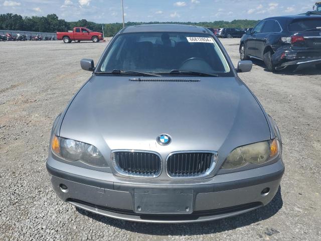 Photo 5 from auction – 2005 BMW 325 I with VIN WBAET37445NJ84826