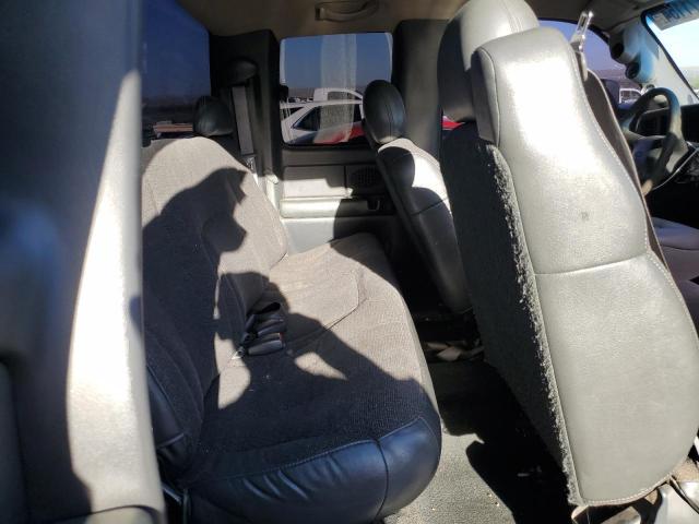 Photo 10 from auction – 1999 CHEVROLET SILVERADO with VIN 2GCEC19W8X1131377