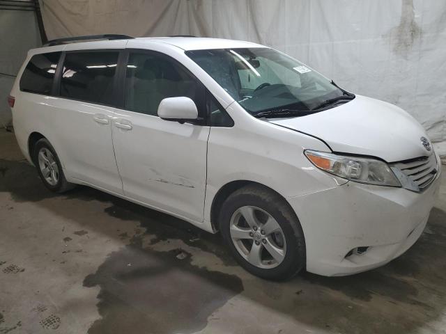 Photo 4 from auction – 2017 TOYOTA SIENNA LE with VIN 5TDKZ3DC8HS800137