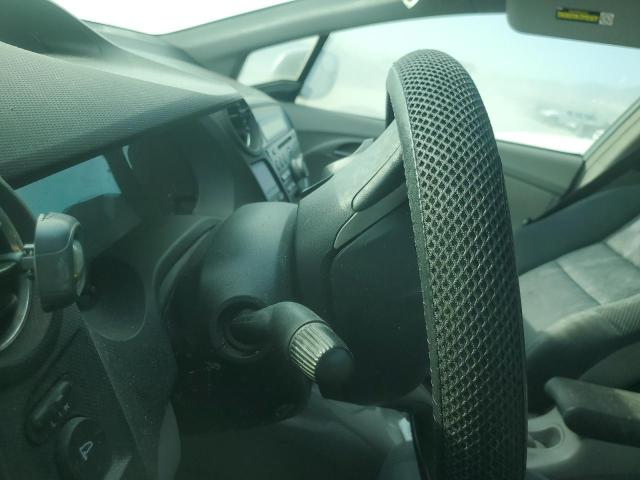 Photo 9 from auction – 2011 HONDA INSIGHT LX with VIN JHMZE2H52BS003041