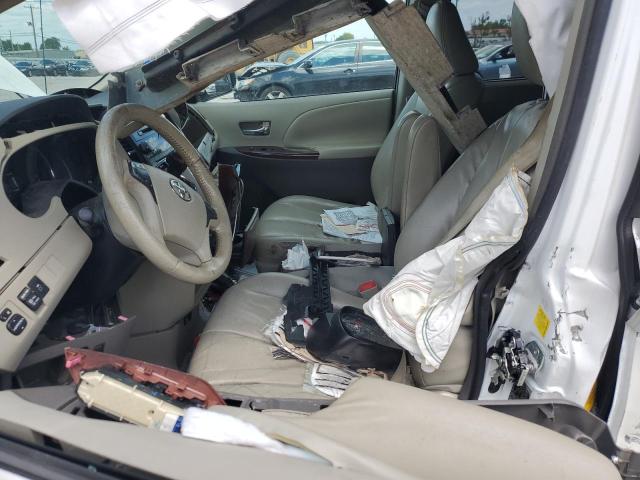 Photo 7 from auction – 2011 TOYOTA SIENNA XLE with VIN 5TDYK3DC6BS118475