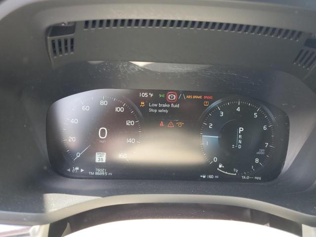 Photo 9 from auction – 2019 VOLVO XC60 T5 with VIN LYV102RK9KB358143