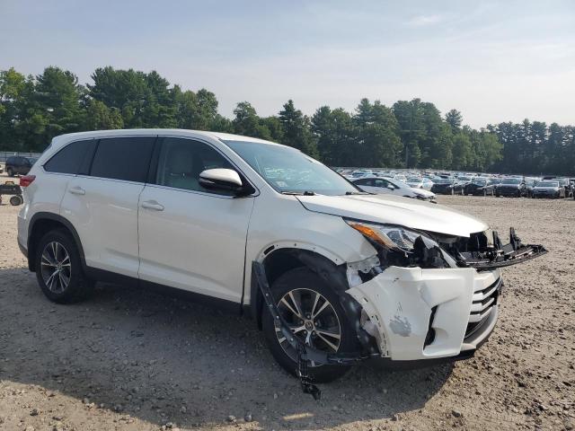 Photo 4 from auction – 2019 TOYOTA HIGHLANDER with VIN 5TDBZRFH7KS991147