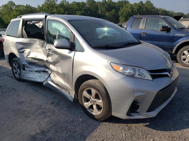 Photo 4 from auction – 2020 TOYOTA SIENNA LE with VIN 5TDKZ3DC2LS074171