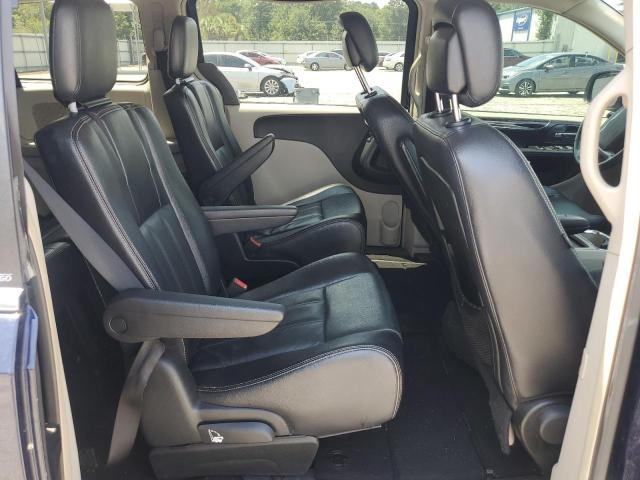 Photo 11 from auction – 2014 CHRYSLER TOWN & COU with VIN 2C4RC1BG6ER255067