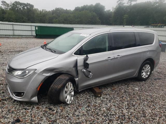 CHRYSLER PACIFICA T 2018 with VIN 2C4RC1FGXJR155400 - Photo from auction