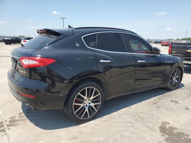 Photo 3 from auction – 2017 MASERATI LEVANTE SP with VIN ZN661XUS2HX235125