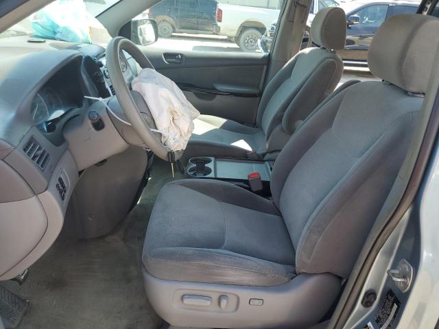 Photo 7 from auction – 2005 TOYOTA SIENNA CE with VIN 5TDZA23C65S291954