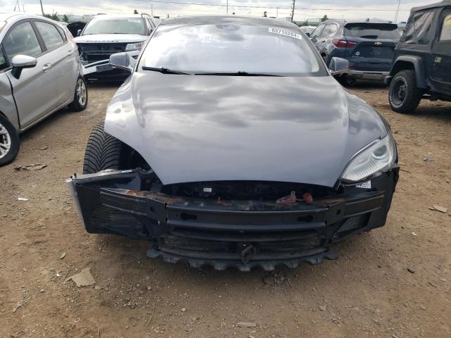 Photo 5 from auction – 2015 TESLA MODEL S with VIN 5YJSA1E22FF105834