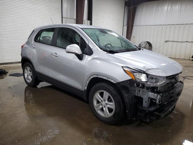 Photo 4 from auction – 2020 CHEVROLET TRAX LS with VIN 3GNCJKSB9LL301126