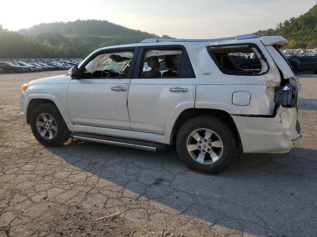 Photo 2 from auction – 2011 TOYOTA 4RUNNER SR with VIN JTEZU5JR0B5029179