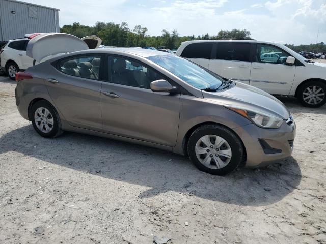 Photo 4 from auction – 2016 HYUNDAI ELANTRA SE with VIN 5NPDH4AE0GH690244