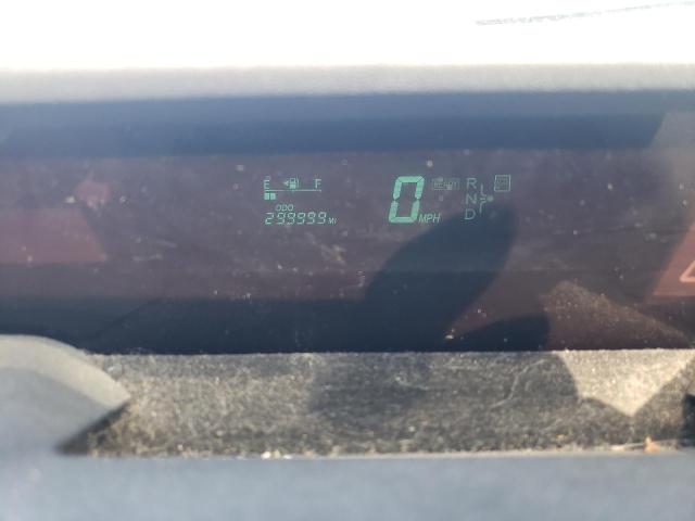Photo 9 from auction – 2005 TOYOTA PRIUS with VIN JTDKB20UX57026962