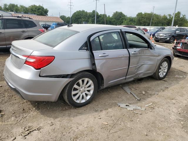 Photo 3 from auction – 2014 CHRYSLER 200 TOURIN with VIN 1C3CCBBB2EN194964