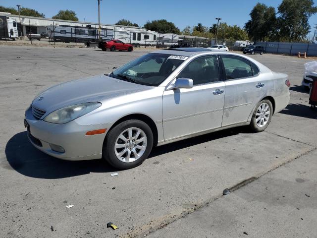 LEXUS ES 300 2002 with VIN JTHBF30G220043987 - Photo from auction