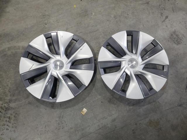 Photo 12 from auction – 2022 TESLA MODEL Y with VIN 7SAYGDEE7NA015503