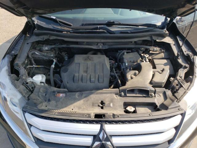 Photo 12 from auction – 2019 MITSUBISHI ECLIPSE CR with VIN JA4AT3AA1KZ038382
